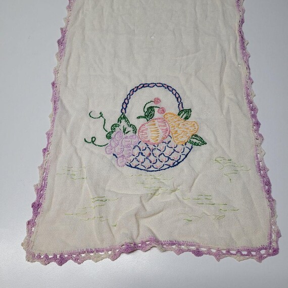 刺繍入りテーブルランナー 小さなヴィンテージリネンフルーツ