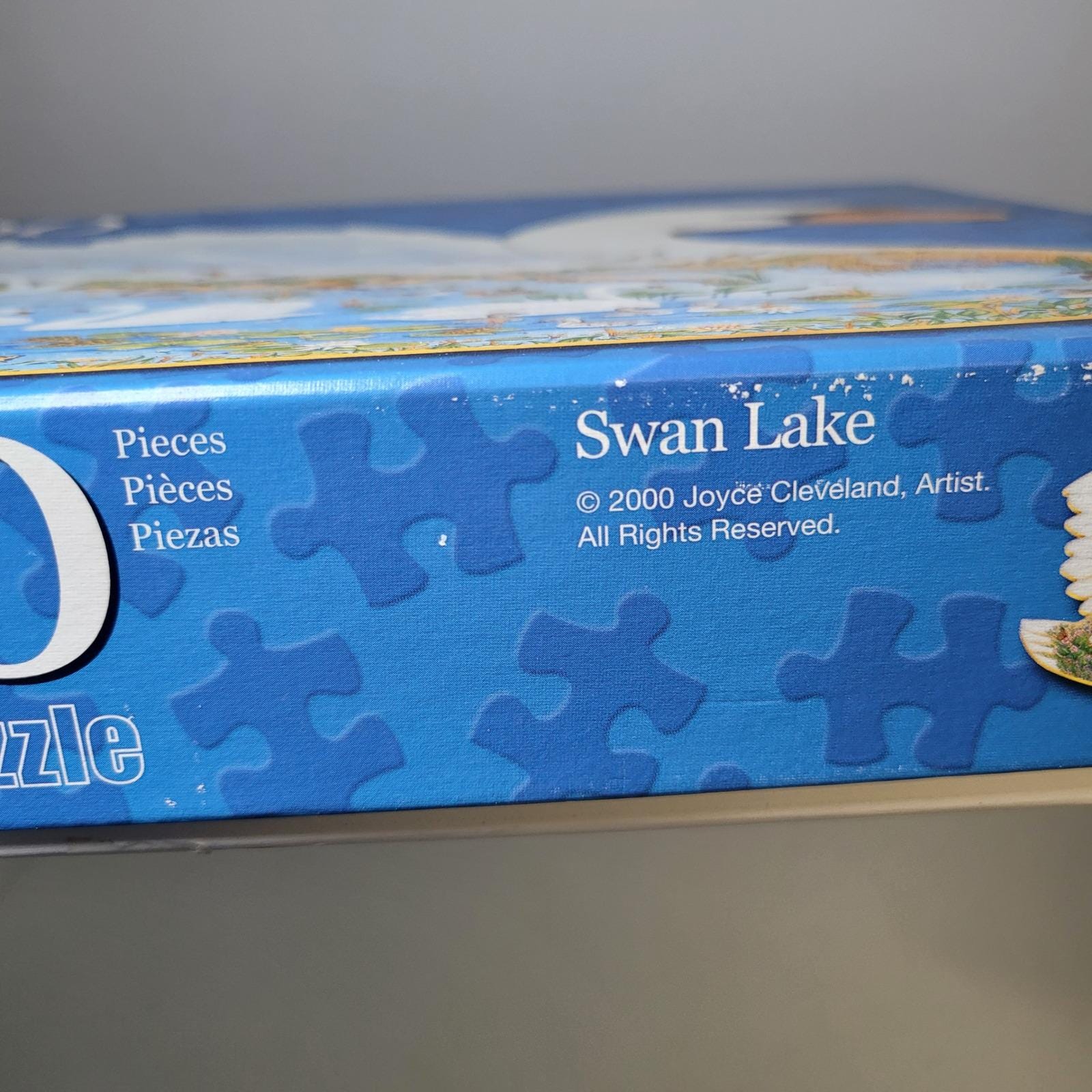 『MIDNIGHT SWAN』SPECIAL BOX MIDNIGHT SWAN』SPECIAL BOX You Won't Believe What Was Inside This