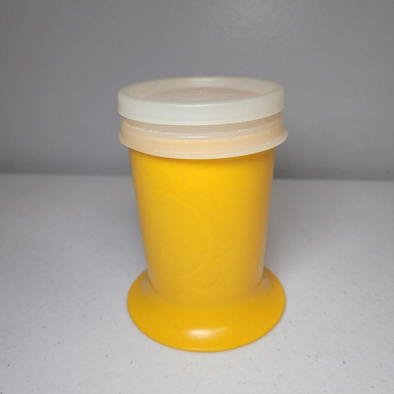 Vintage Tupperware Kids Cup Sippy Lids Yellow Flower 1318-8 Weighted Base image 6