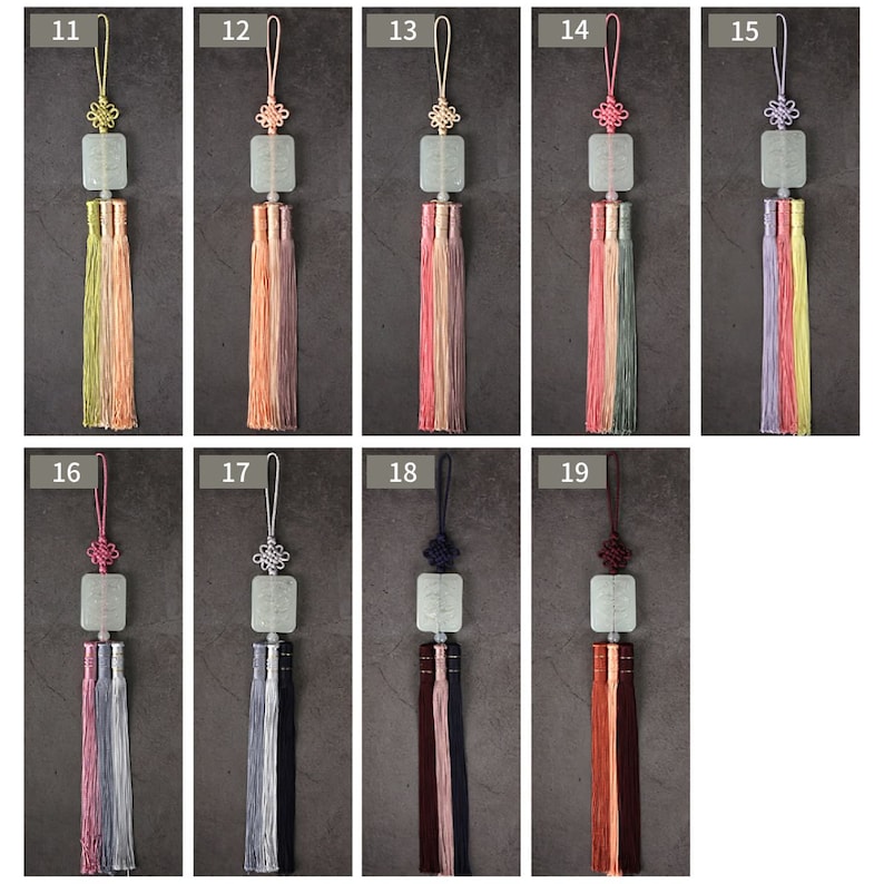 9 color of Norigae. the first row:yellow&apricot,apricot&ivory,ivory&pink,pink&ivory,lavender&yellow. the second row:deep pink&grey,grey&navy,navy&pink,burgundy&ivory.