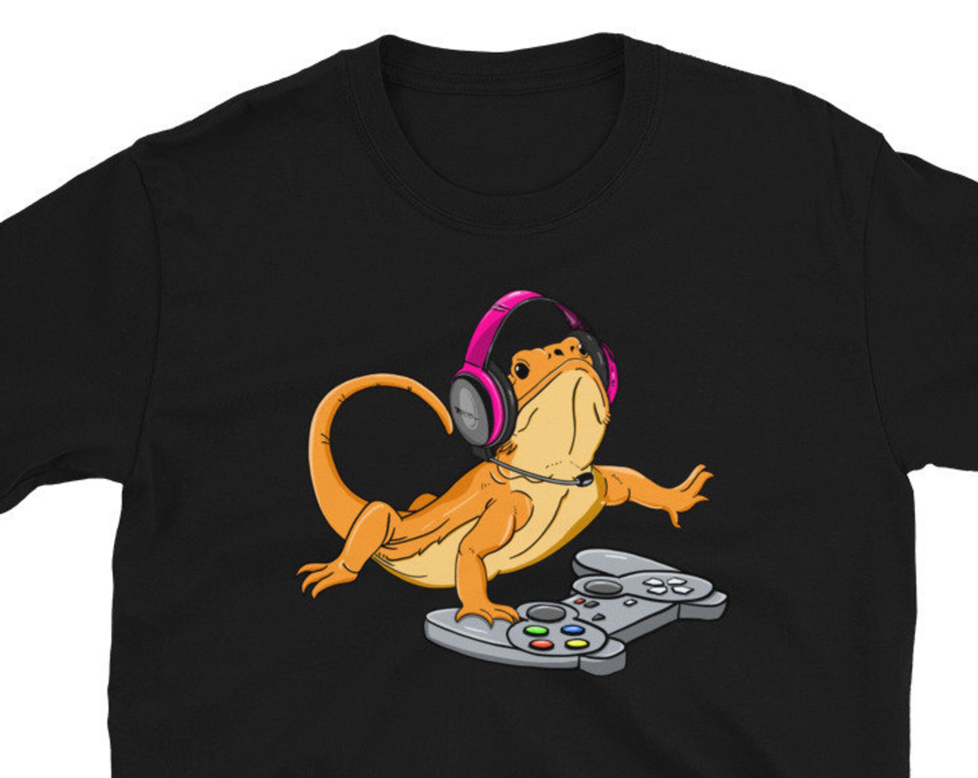 Discover Bearded Dragon Shirt Video Game T shirt Gamer Beardie Pink Headphone Unisex T-Shirt