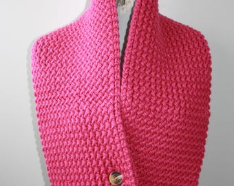 Pink Cowl/Scarf, Hand Knitted -  Chunky, Warm