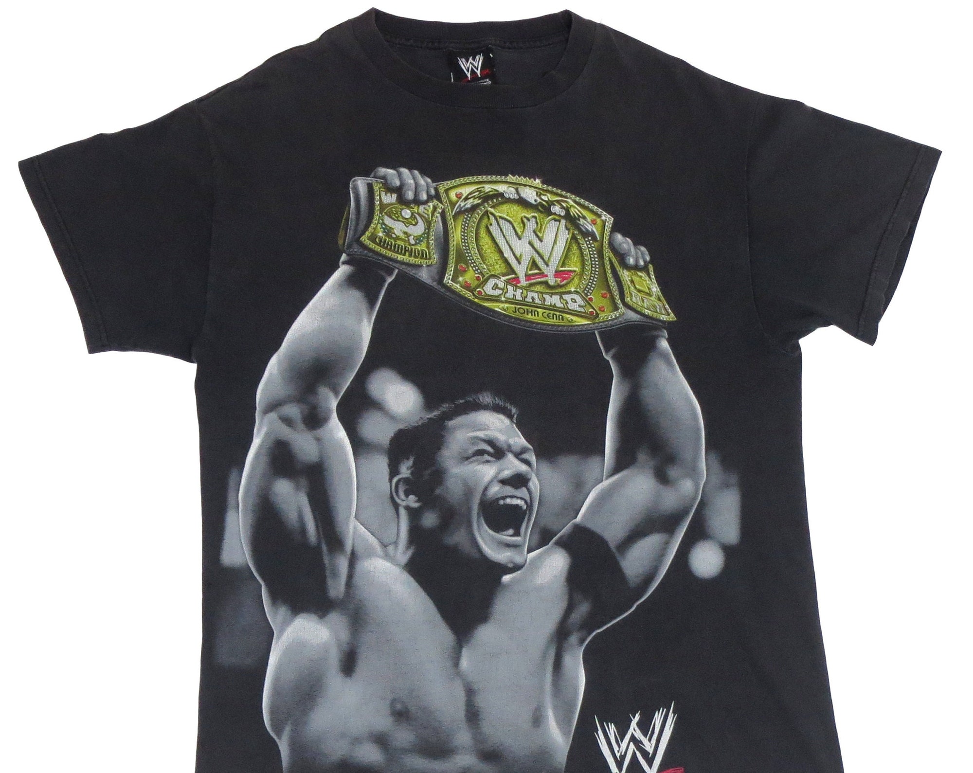 Discover Champion Jo Cen World Wrestling Entertainment 'Wrestling Entertainment' 2007 Big Front Print T-Shirt