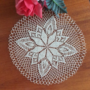 midi small creme crochet doily, lace crochet doily, crochet doilies, coaster, wedding party decor, crochet napkin, table centerpiece