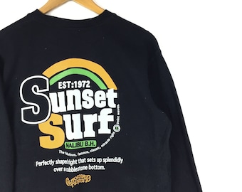 Vintage Sunset Surf California Surfing Logo spell out nice design Streetwear Sweatshirt Sweater Size Stripes Multi color