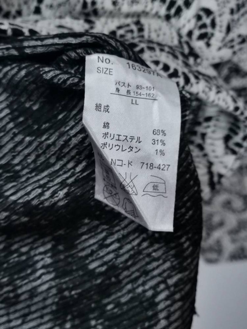 Vintage 90s Junko Shimada Dress Part 2 Dress Shirt Japanese Designer Floral Knitted Allover Pattern Half Zipper White And Black Colour Sizem Clothing Dresses Ugaurbanag Com