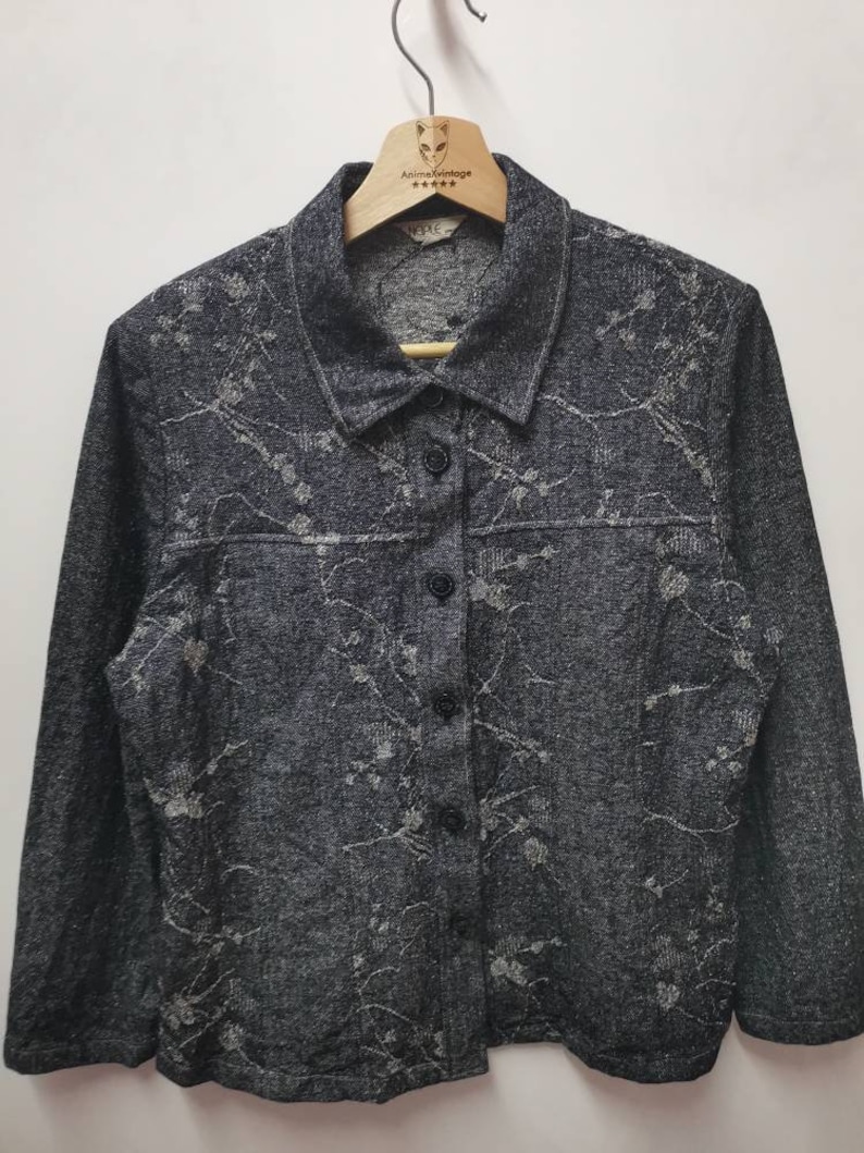 Vintage 90s NEIPLE JUNIOR Denim Jacket Floral pattern Knitted style jeans jacket button up streetwear cottonwool blue colour size M