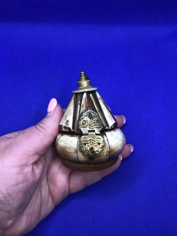 Unique Trinket Box - Bone Inlay with Embossed Bra… - image 6