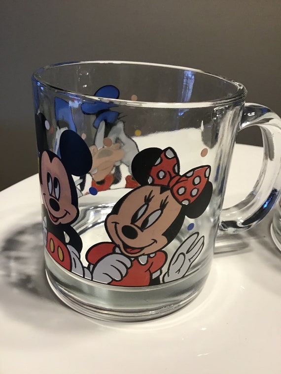 2 Walt Disney Glass Cups / Mugs: Mickey Mouse, Minnie Mouse, Donald Duck,  Goofy