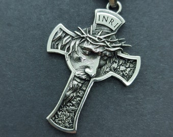 Jesus on cross crucifix pendant necklace religious gift christian crown of thorns Jesus crucifixion necklaces for men