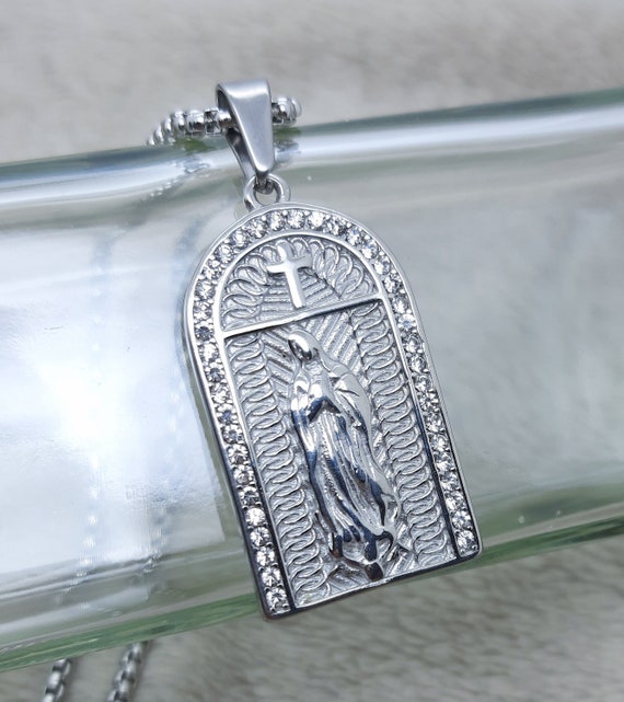 Virgin Mary Pendant Necklace Mother of God Madonna Holy Catholic Necklace Etsy