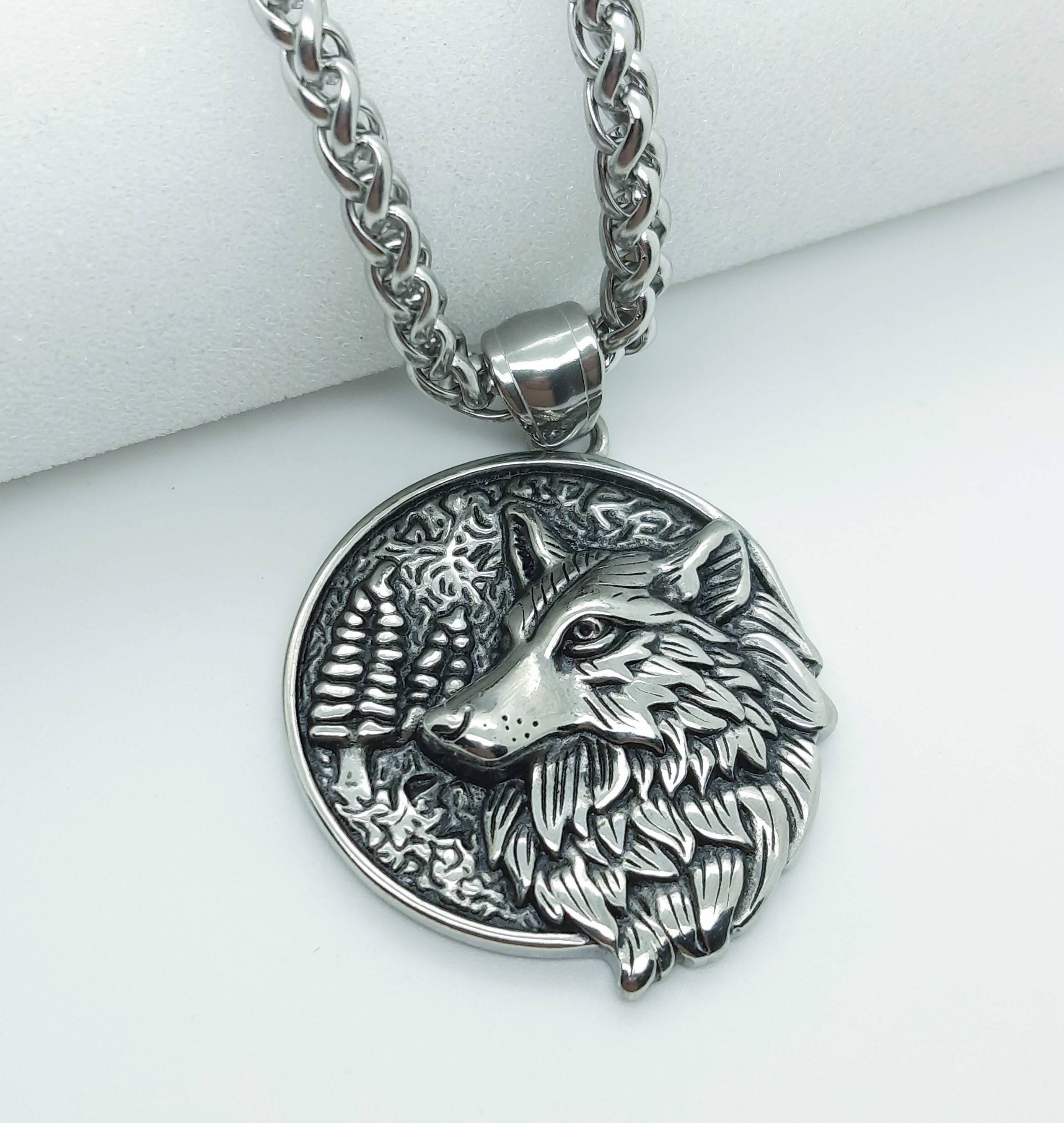 Collana lupo con condolo n legno, goell celtc, legno, vchngo