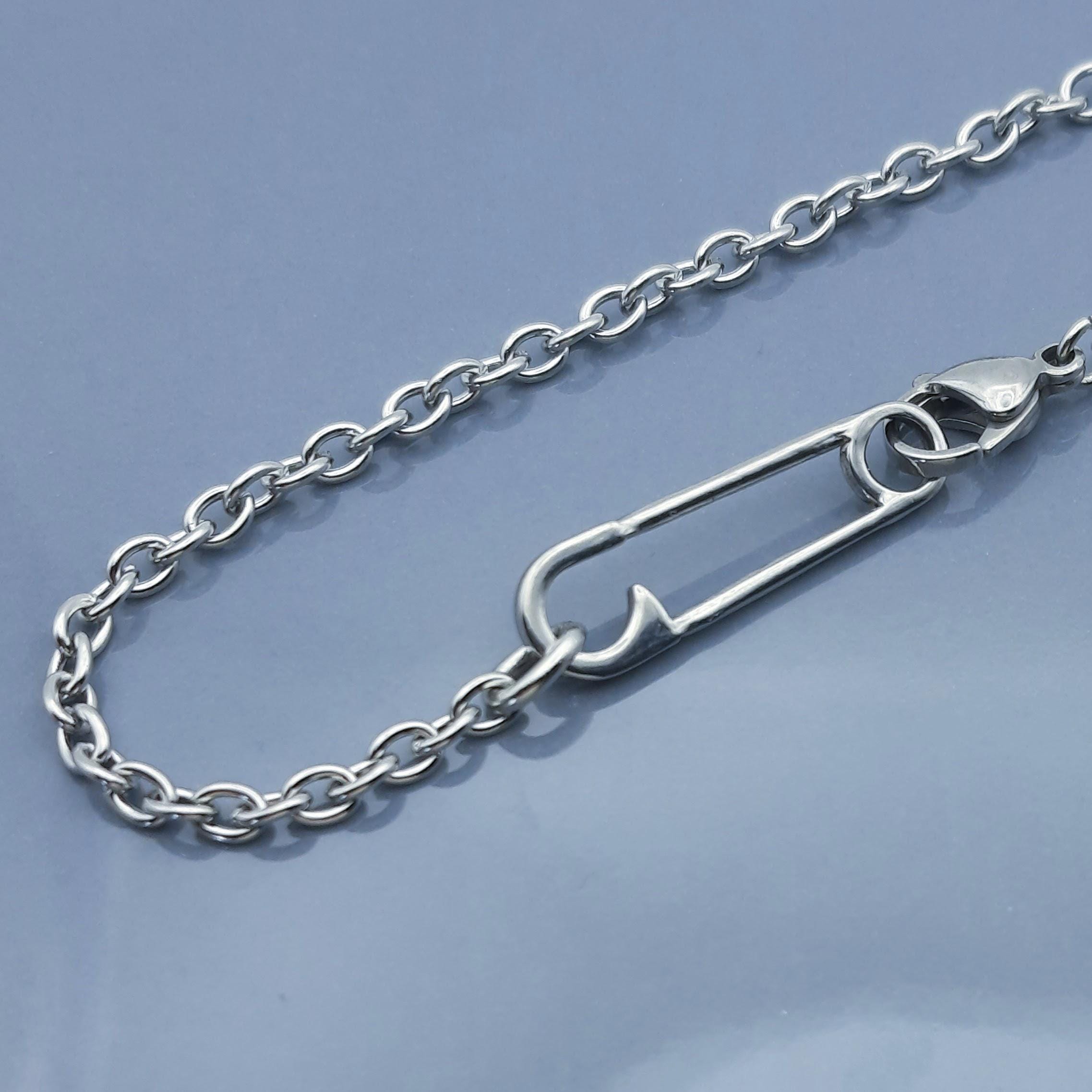 Safety pin necklace - Etsy 日本