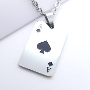 Collana con ciondolo da poker con asso di picche, carta da gioco, portafortuna