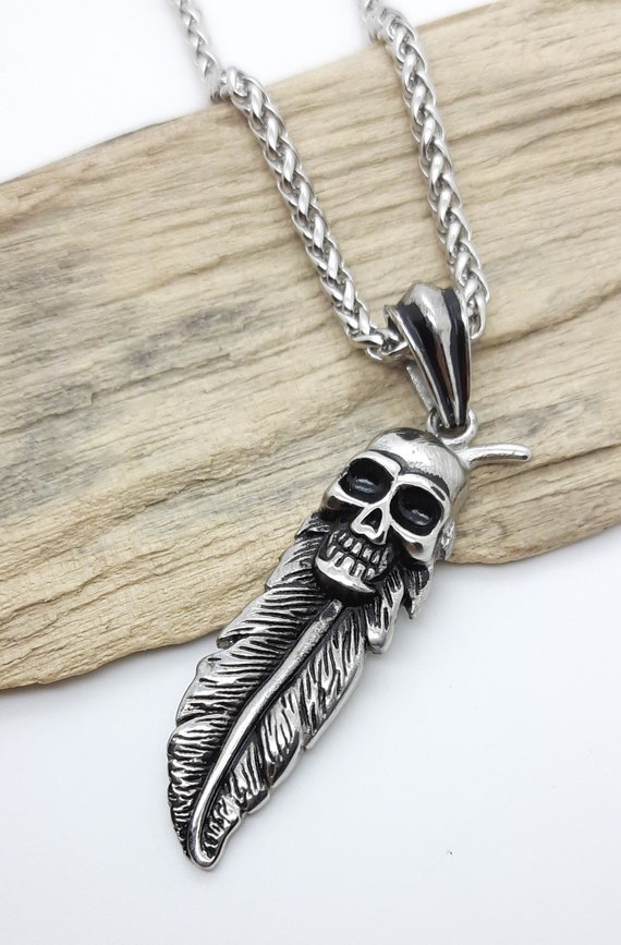 Buy Sullery Biker Vintage Hot Fashion Jewelry Unisex's Men Feather Necklace  Pendant Online at Low Prices in India - Paytmmall.com