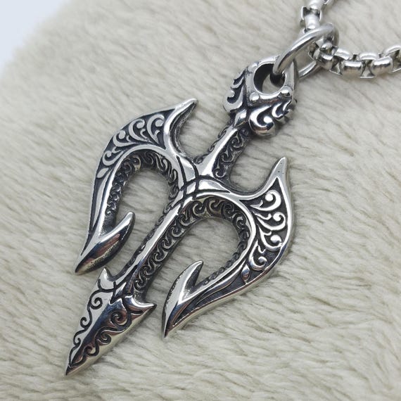 Spear Jewelry Spear Chain Necklace In Silver Women | Burberry