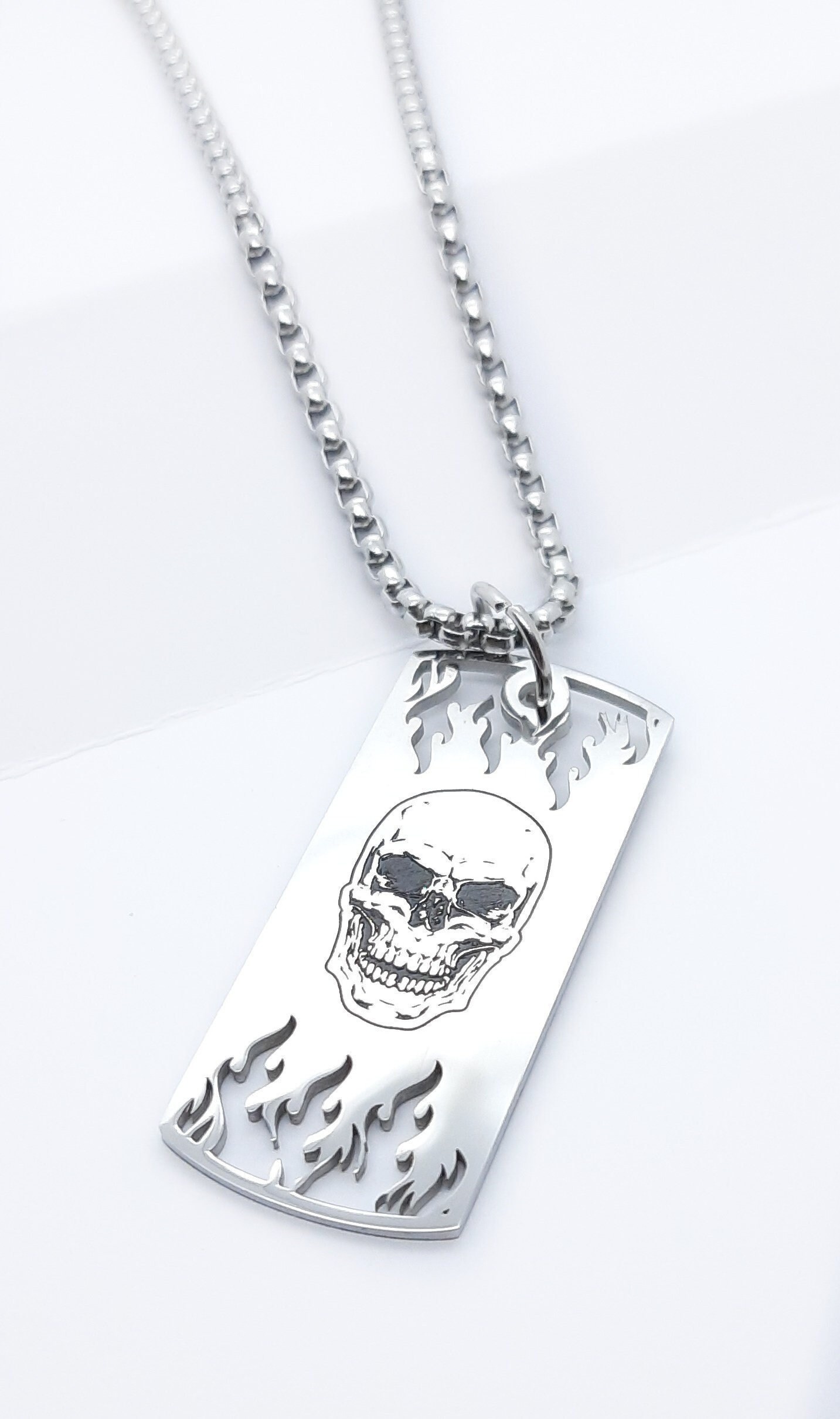 Skull dog tag necklace deals