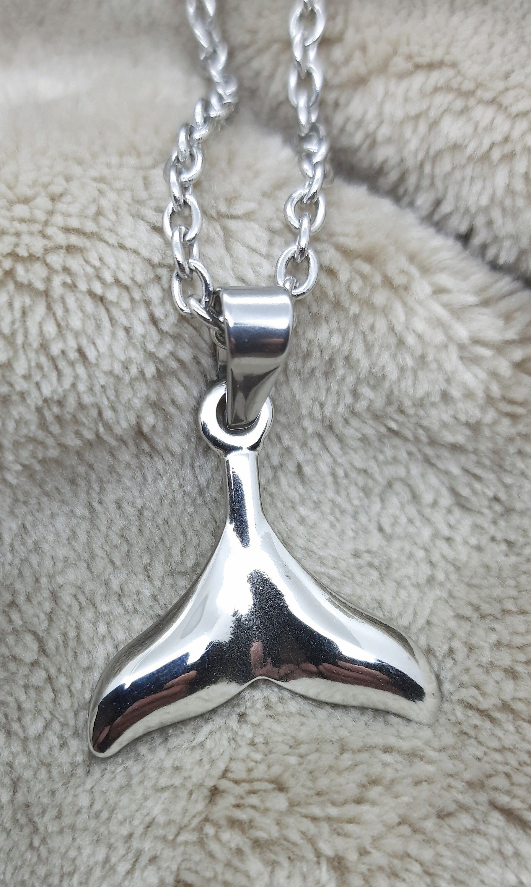 Sterling silver clearance whale tail necklace