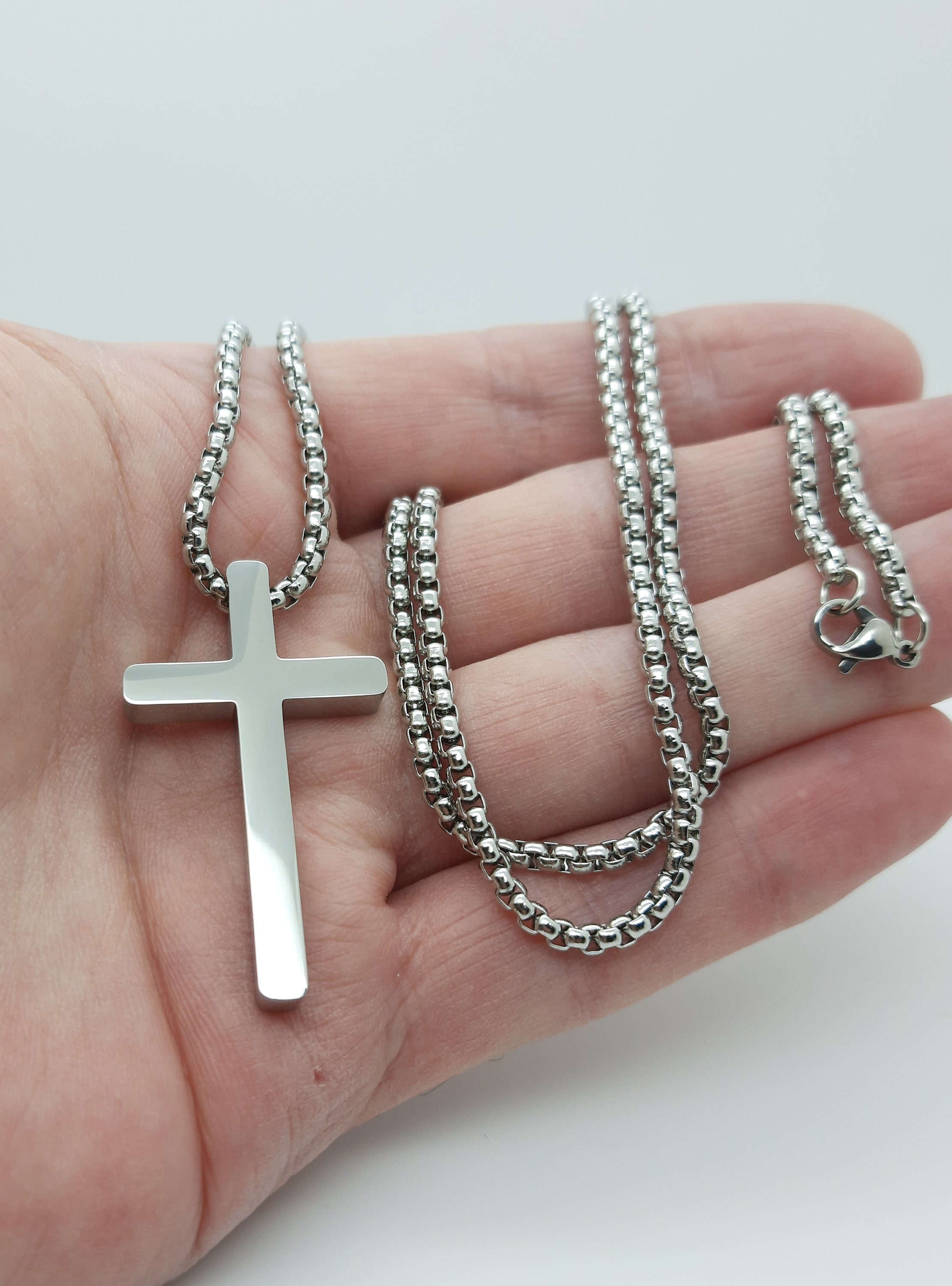 Acquista Collana con Ciondolo a Croce Cool per Uomini Acciaio Inossidabile 316L Catena Bizantina Colore Argento Nero in Italia a partire da 24