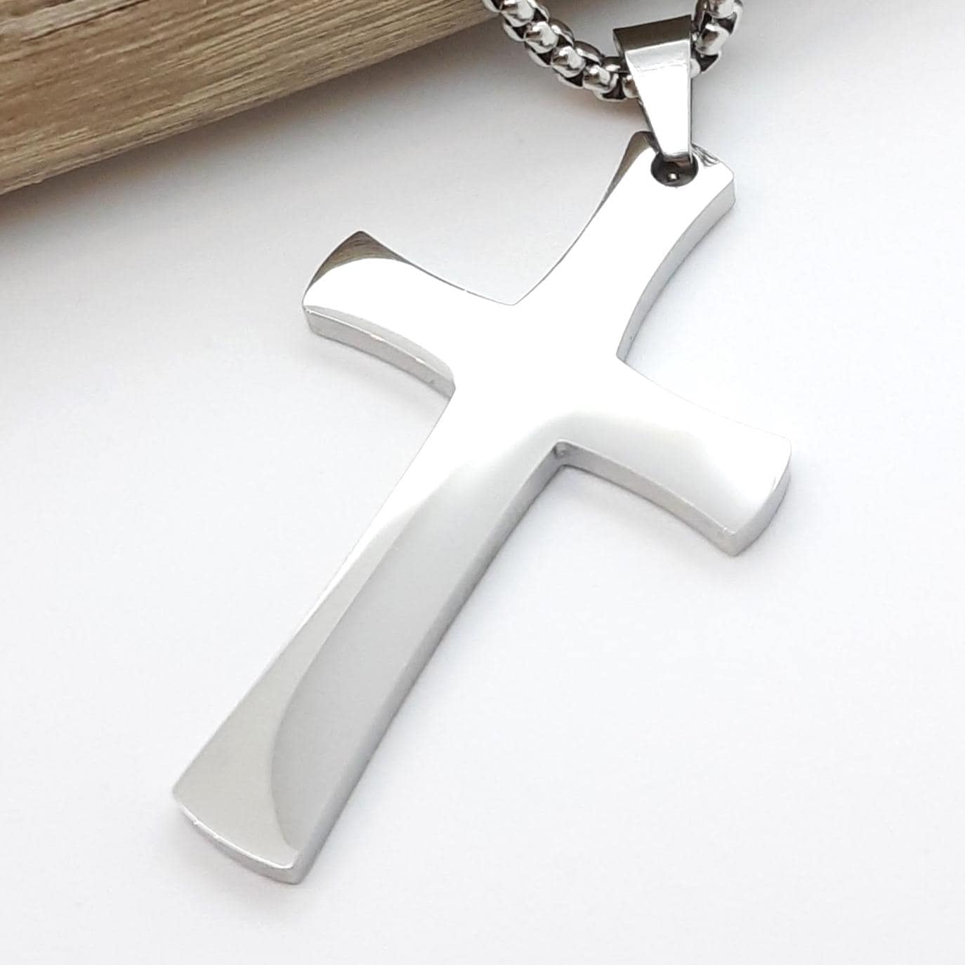 Ozzy cross necklace - Etsy 日本