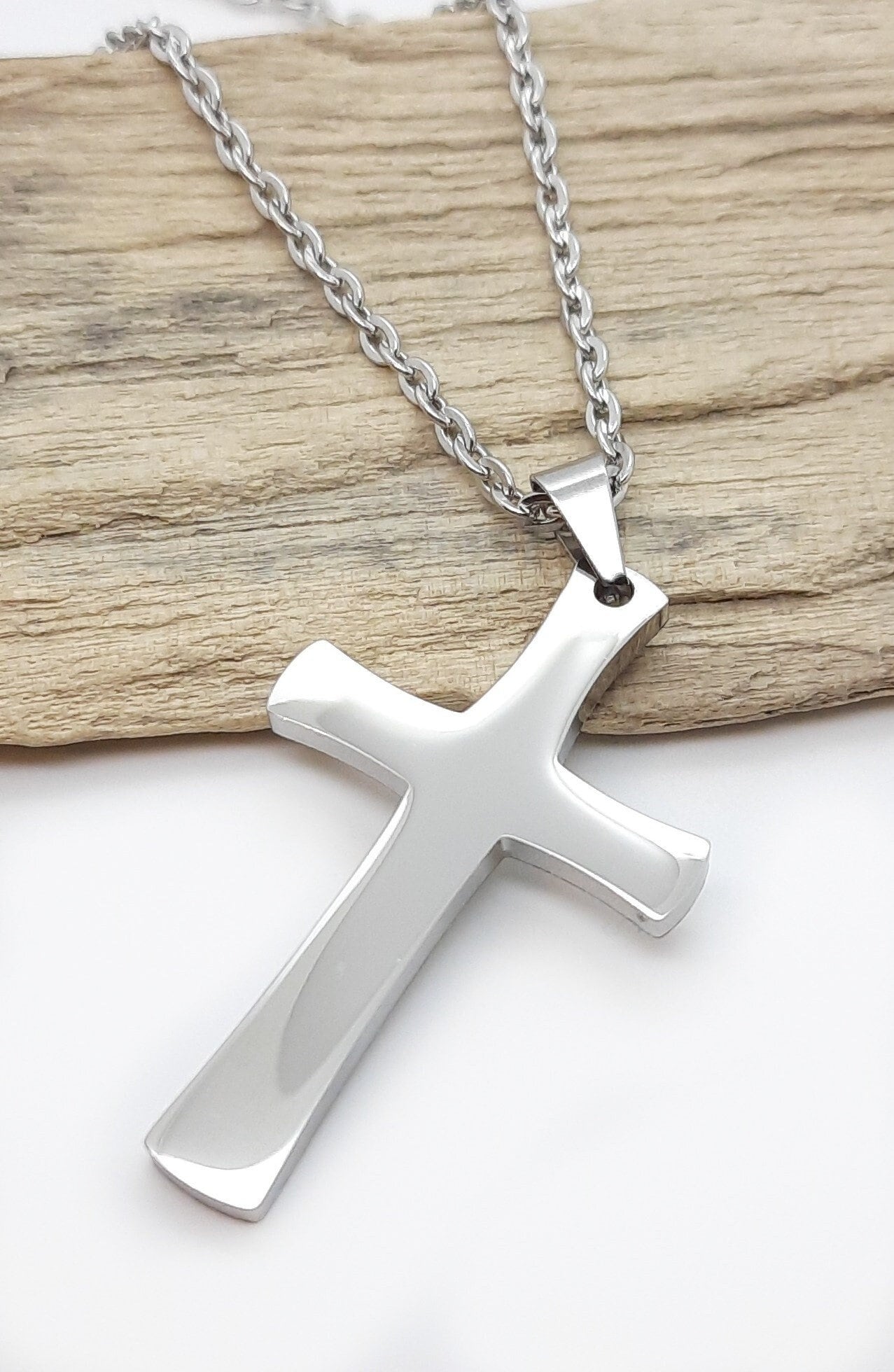 Silver Cross Pendant Necklace, Mens Silver Chain Pendant Silver Crucifix, Mens  Cross Necklace, Mens Gifts Mens Jewelry by Twistedpendant - Etsy UK | Mens  cross necklace, Silver cross pendant, Cross jewelry necklace