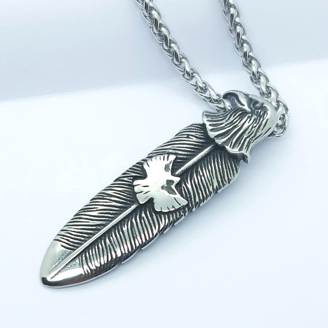 定価半額以下！GARNI Eagle Feather Choker L - メルカリ