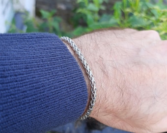 Mens wheat chain bracelet fashion wrist accessory