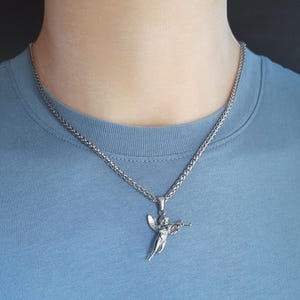 Collana con ciondolo a forma di pistola di Cupido, angelo cherubino, per uomo e donna immagine 8