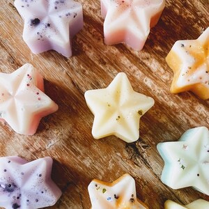 Star Wax Melts 25 Scents to Choose From Gift Ideas Soy Vegan and Cruelty Free image 2
