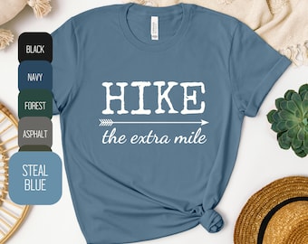 Äventyrströja, campingtröja, bergströja, vandrartröja, naturälskare, campinggåva, semestertröja. Unisex t-shirt