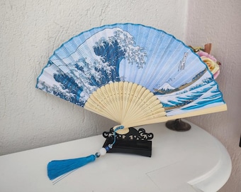 Eventail/Ventilateur avec pompon 'bijou'01
