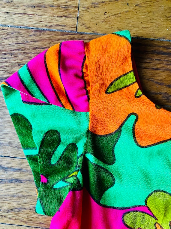 Vtg 60s psychadelic hawaiian mod Asian dress S M g