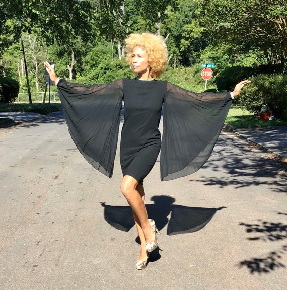 Vtg 60s huge angel sleeve crepe Audrey Hepburn LBD