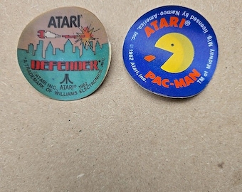 Autocollant vintage 3D Atari Game Defender & Pacman lenticulaire mobile 2,25 po.