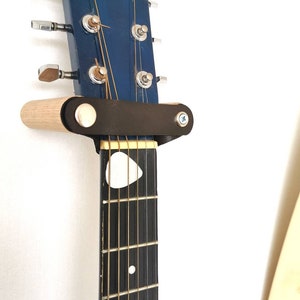 Oak & Leather Guitar Holder Wall Mount Guitar Stand. Premium Brown VegTan