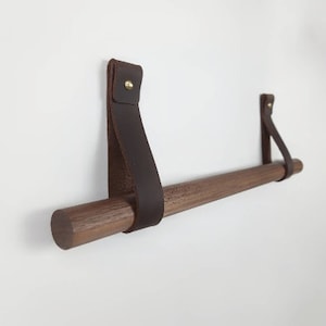 Oak & Leather towel holder / towel rail image 7