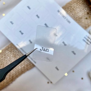 Adesivi con schede mensili trasparenti in carattere Typewriter per Hobonichi, calendario, bullet journal, taccuino e altro ancora