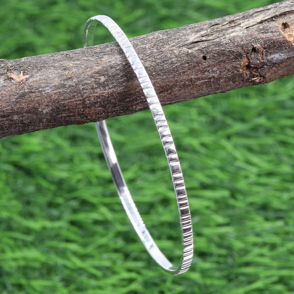 Pattern Bangle Silver