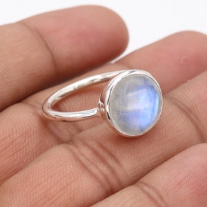 Rainbow Moonstone Ring, Sterling Silver Ring, Rings For Women, Round Moonstone Handmade Ring, Silver Statement Ring, Valentine Ring For Her