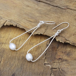 Pearl Earrings, Solid Sterling Silver Earring, Dangle Earrings, Handmade Dangling Earrings, Gifts for Her, Minimalist Dangle Earrings