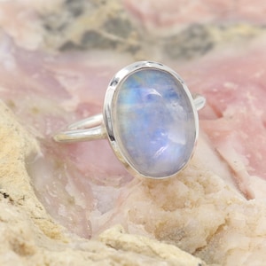 Rainbow Moonstone Ring, Solid Sterling Silver Ring, Moonstone Wedding Ring, Rings For Women, Oval Moonstone Silver Ring, Gift for Her