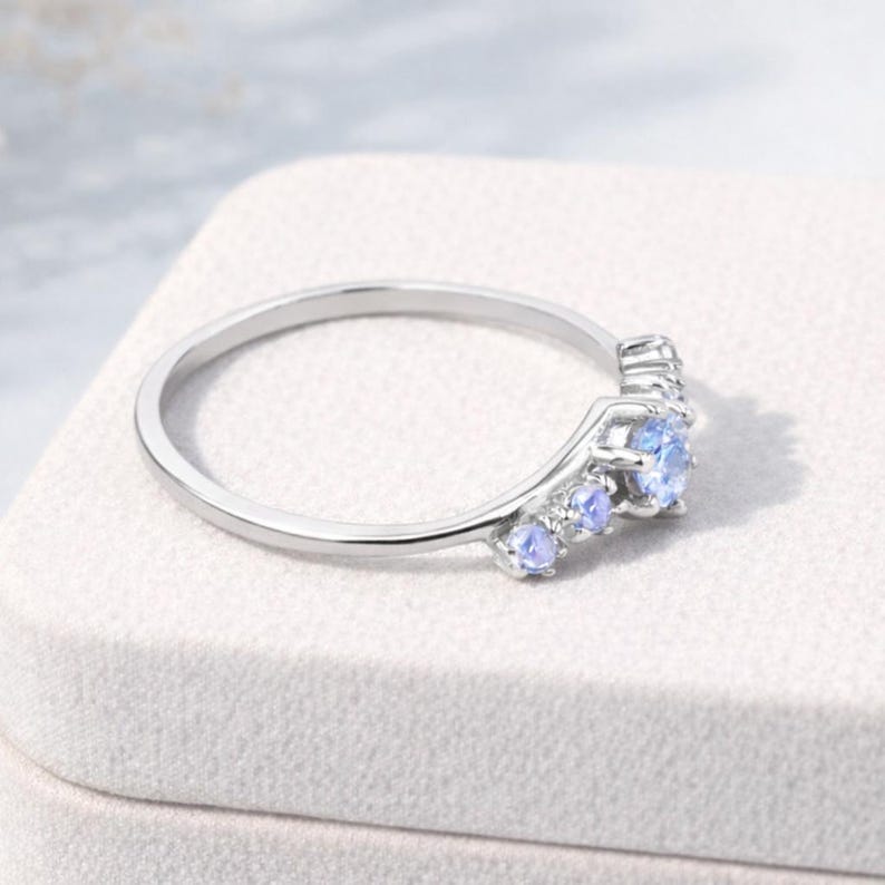 Moonstone Ring, 925 Sterling Silver Ring, Engagement Ring, Minimalist Ring, Promise Ring for Women, Unique Bridal Ring for Her