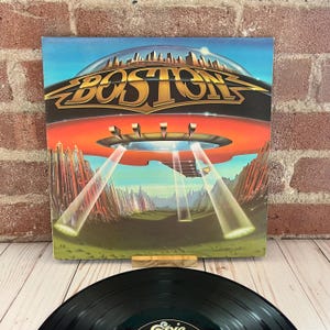 Boston - Don&#39;t Look Back Vinyl Record: 1981 Remastered US Pressing