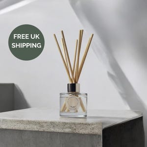 Sandalwood & Amber Reed Diffuser: Handmade Home Fragrance, Relaxing Scent