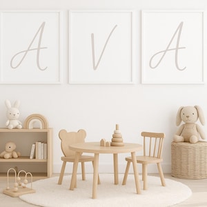 Elige 3 letras del alfabeto: set de arte mural imprimible en gris topo / Impresiones de iniciales de la A a la Z / Descarga digital para la habitación de tu bebé, sala de juegos o habitación infantil