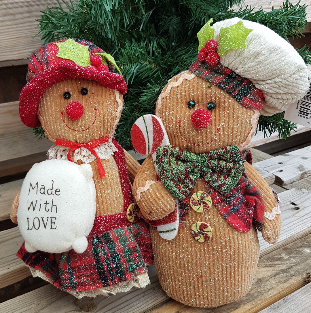Gingerbread Man Chef & Gingerbread Girlfriend Couple 29/30cm Tall