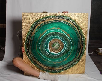 Emerald Geode Resin Painting: Gold Leaf & Crystal Wall Art