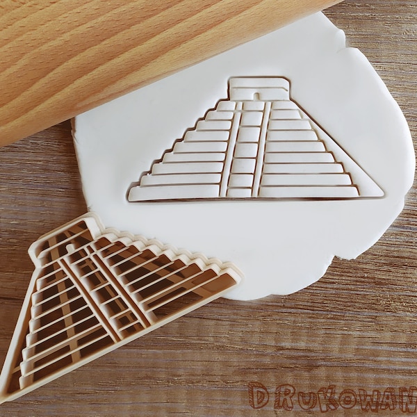 Pyramid of Kukulcan at Chich'en Itza Symbol Monument Cookie Cutter Pastry Fondant Dough Biscuit