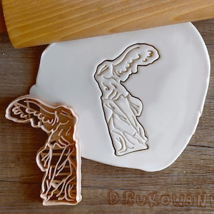 Nike Art Michelangelo Winged Victory of Samothrace Sculpture Leonardo Da Vinci Ancient Cookie Cutter Pastry Fondant Dough Biscuit