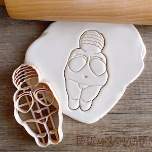 Venus of Willendorf Symbol Monument Museum Paleolithic Cookie Cutter Pastry Fondant Dough Biscuit